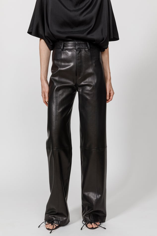Leather — Petar Petrov